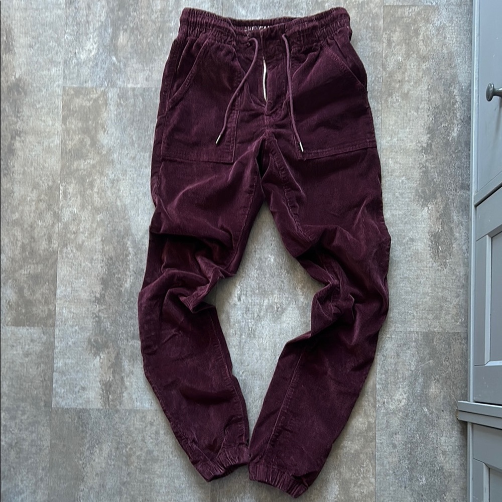 Women’s Corduroy Jogger Pants - Burgundy
